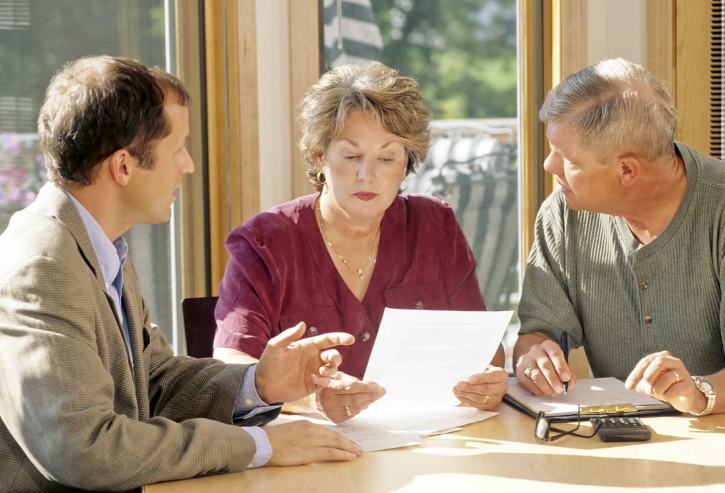 What Are The Pros And Cons Of Getting A Reverse Mortgage?